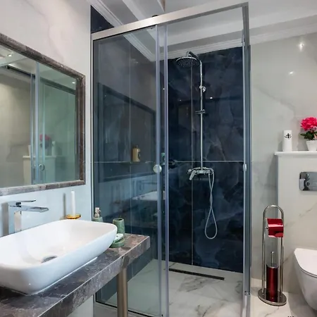 Apartman Ninas Pool Residence II *