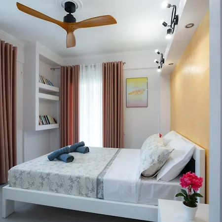 Apartman Ninas Pool Residence II