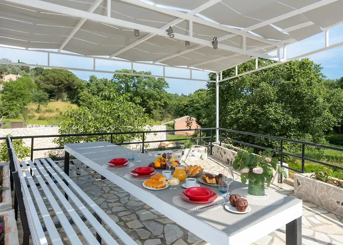 Appartement Ninas Pool Ii *