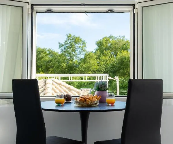 Appartement Ninas Pool Ii