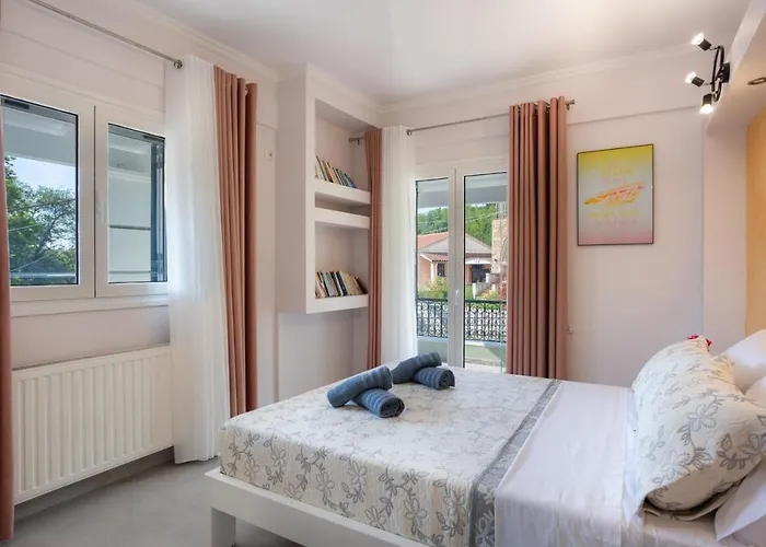 Appartement Ninas Pool Ii Bastounion