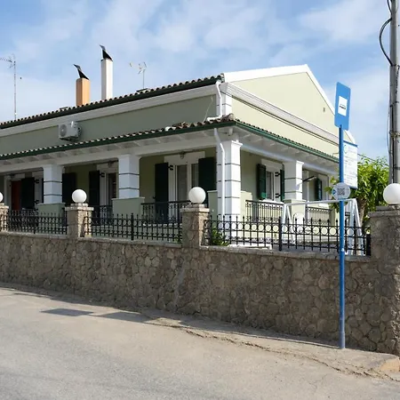 Διαμέρισμα Nina's Modern