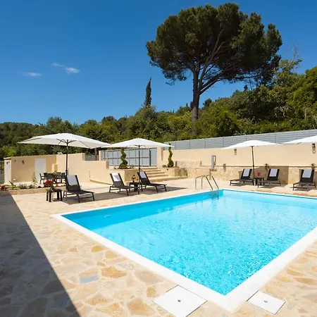 Apartmán Ninas Pool Ii Bastounion