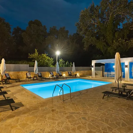 Apartman Ninas Pool Ii *